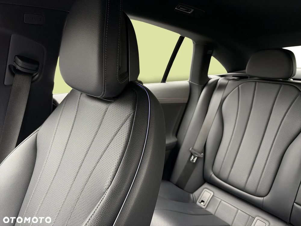 Mercedes-Benz EQE 350+ 90.5kWh Electric Art - 23