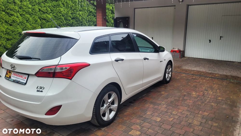 Hyundai i30 i30cw 1.6 CRDi Intro Edition - 6