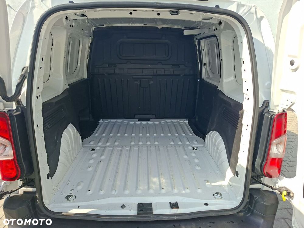Toyota PROACE CITY - 16