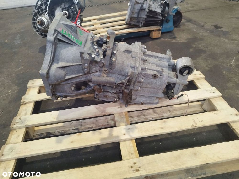 SKRZYNIA BIEGOW RENAULT MASCOTT 2.8 DTI 6S300 - 2