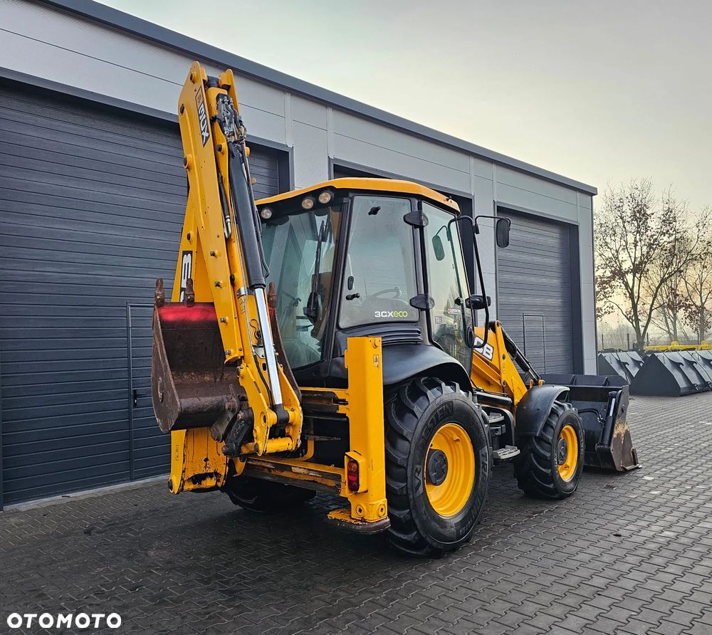 JCB 3CX Contractor 110kM - 3