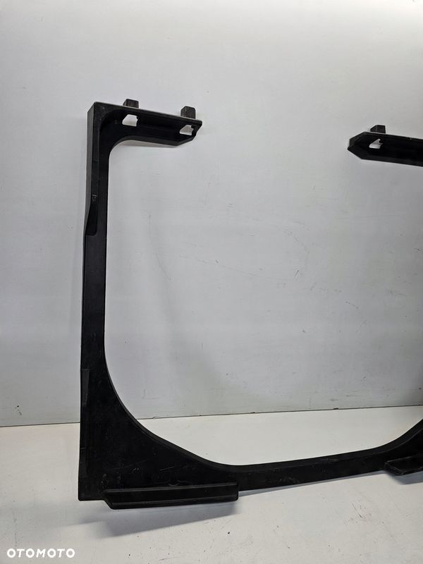 NAKŁADKA KRAWĘDZI BAGAŻNIKA LEWA AUDI A4 B8 AVANT 8K9858967 - 2
