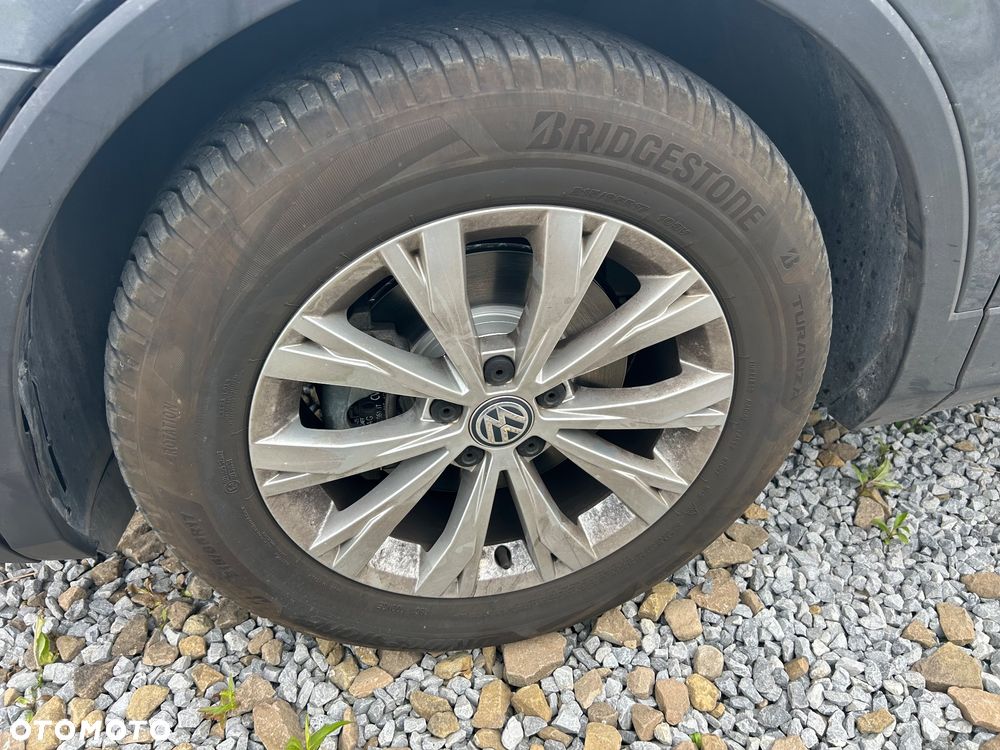 Volkswagen Tiguan 1.5 TSI ACT OPF Comfortline - 17
