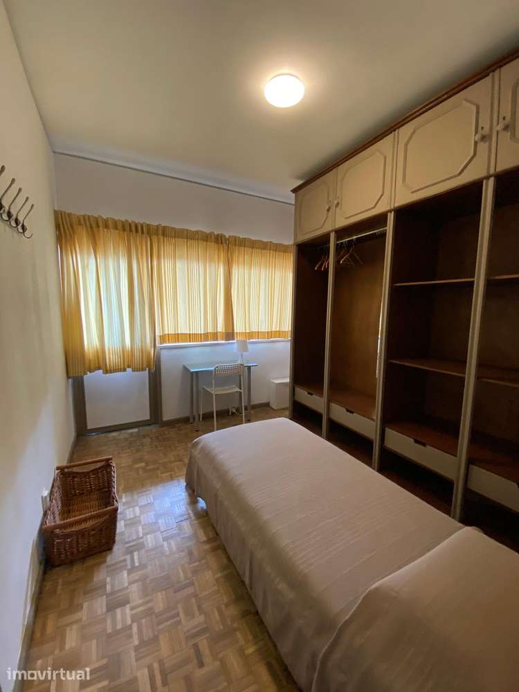 Apartamento T4 Rua Serpa Pinto - Porto - Grande imagem: 3/16