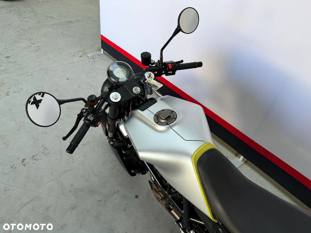 Husqvarna Vitpilen - 9