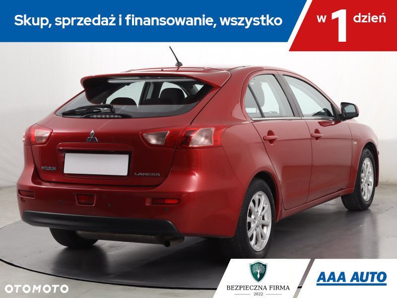 Mitsubishi Lancer - 7