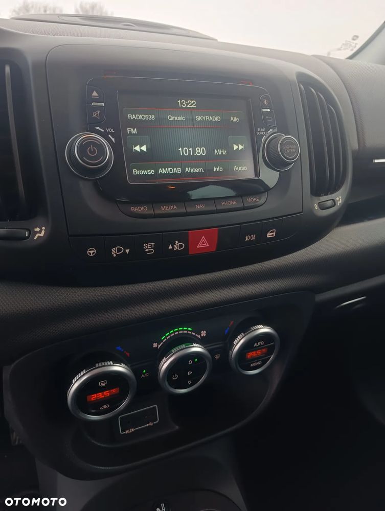 Fiat 500L Living 1.4 T-Jet 16V Pop-Star - 22