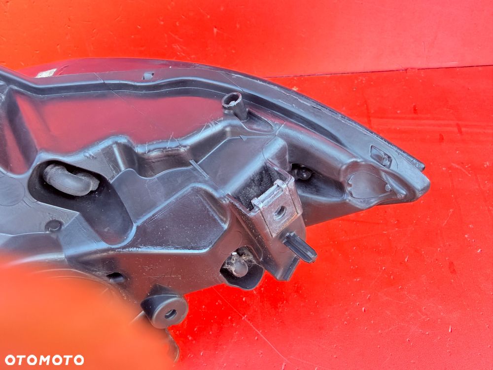 LAMPA LEWA JAGUAR XF X250 LIFT BI XENON - 6