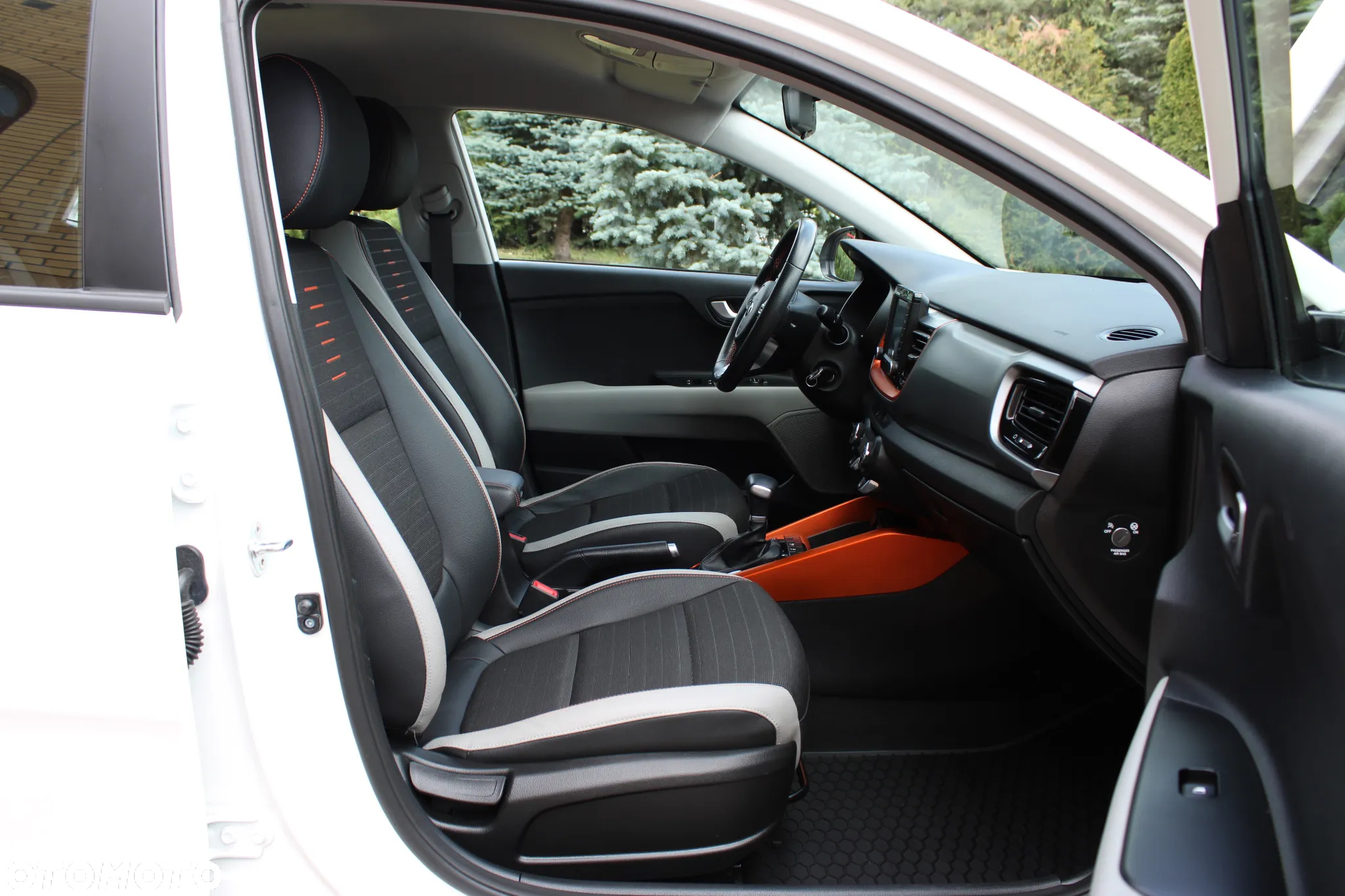 Kia Stonic 1.0 T-GDI M - 23