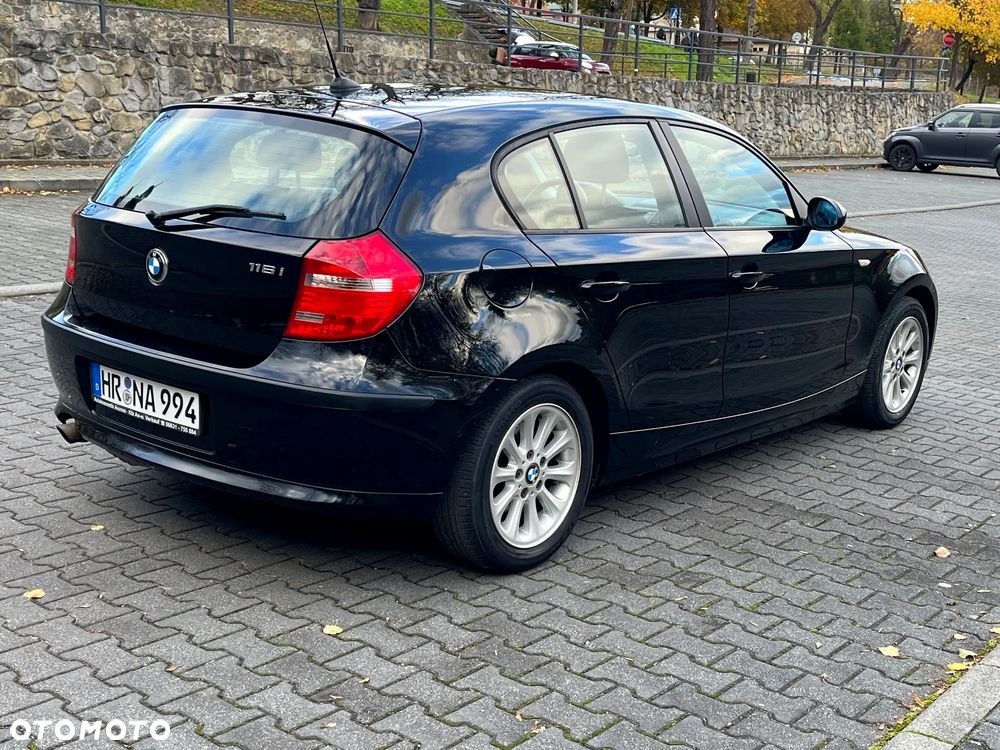 BMW Seria 1 116i - 3