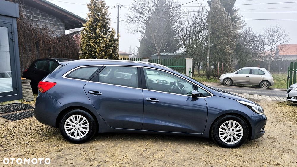 Kia Ceed 1.6 GDI Platinum Edition - 11