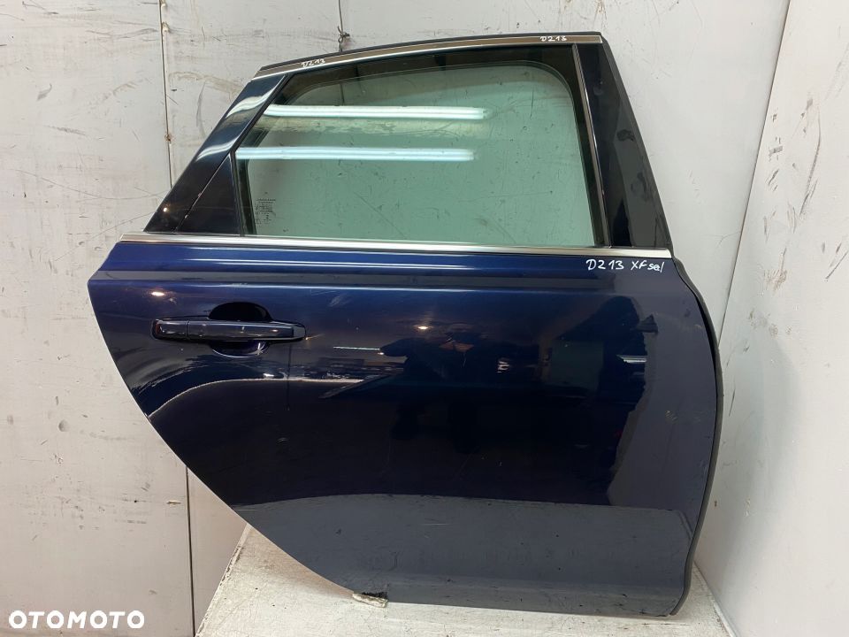 JAGUAR XF x260 prawe drzwi