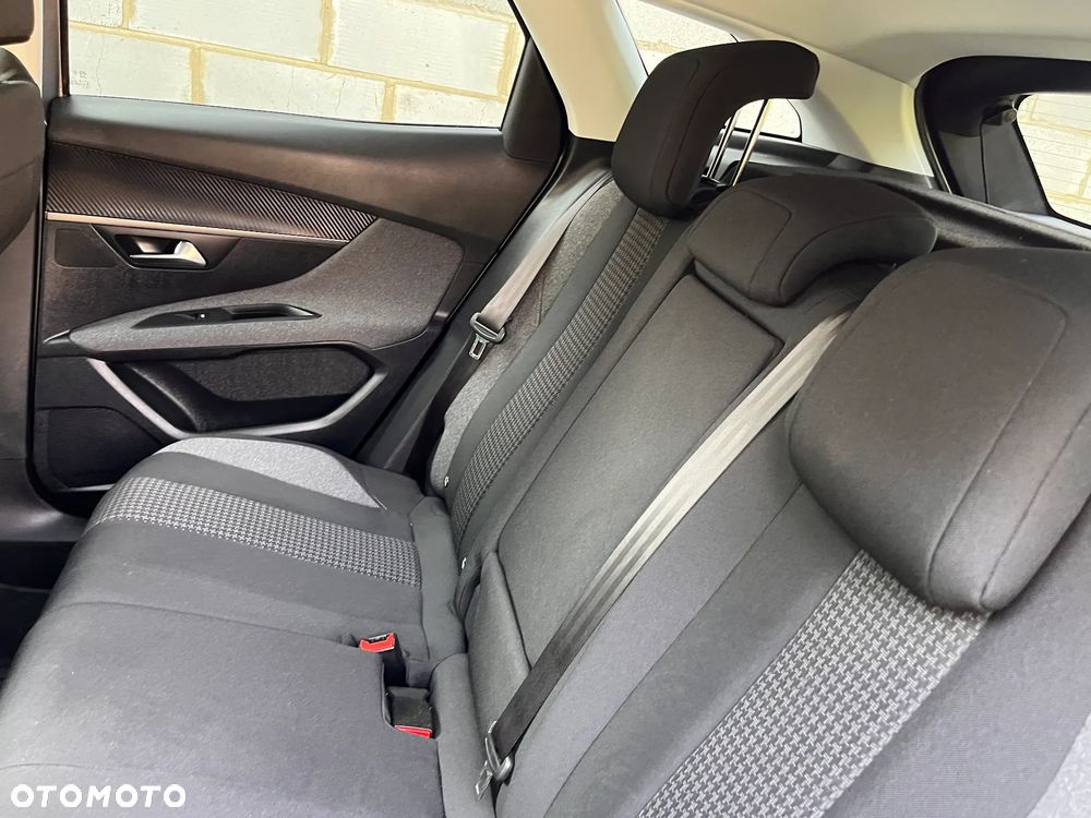 Peugeot 3008 PureTech 130 Stop & Start GPF Active - 9