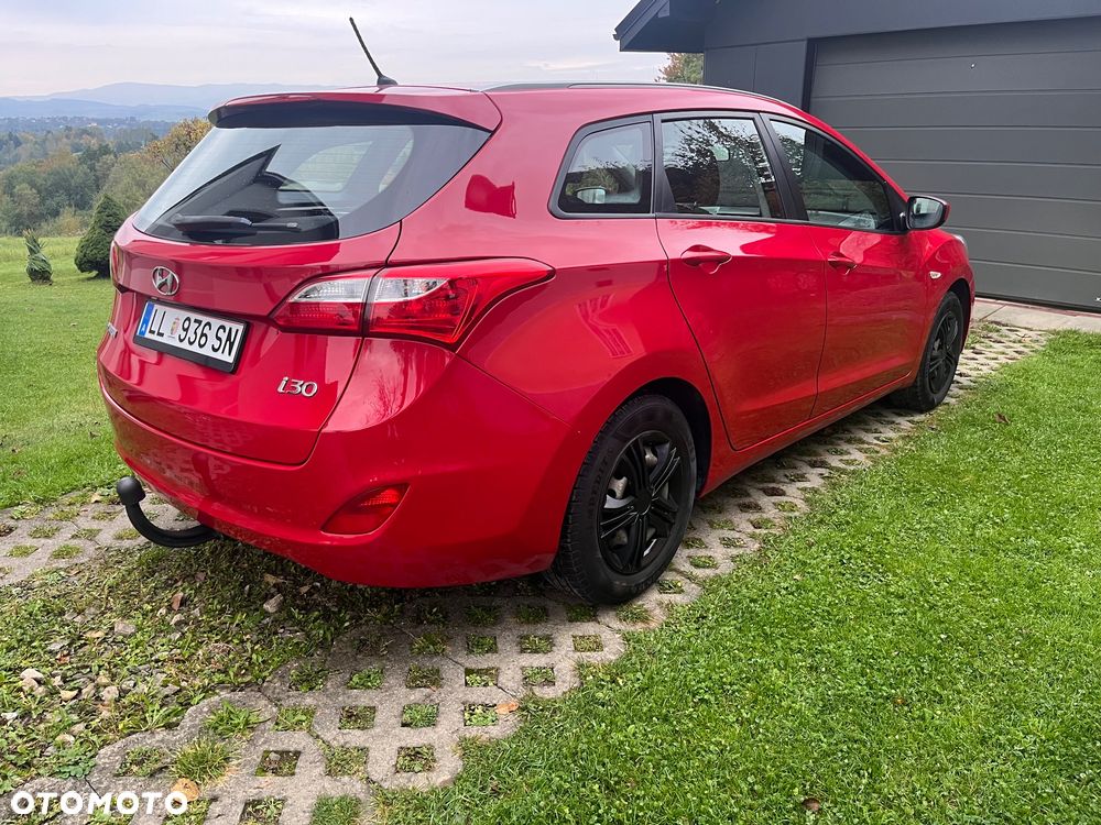 Hyundai i30 i30cw 1.4 Trend - 4