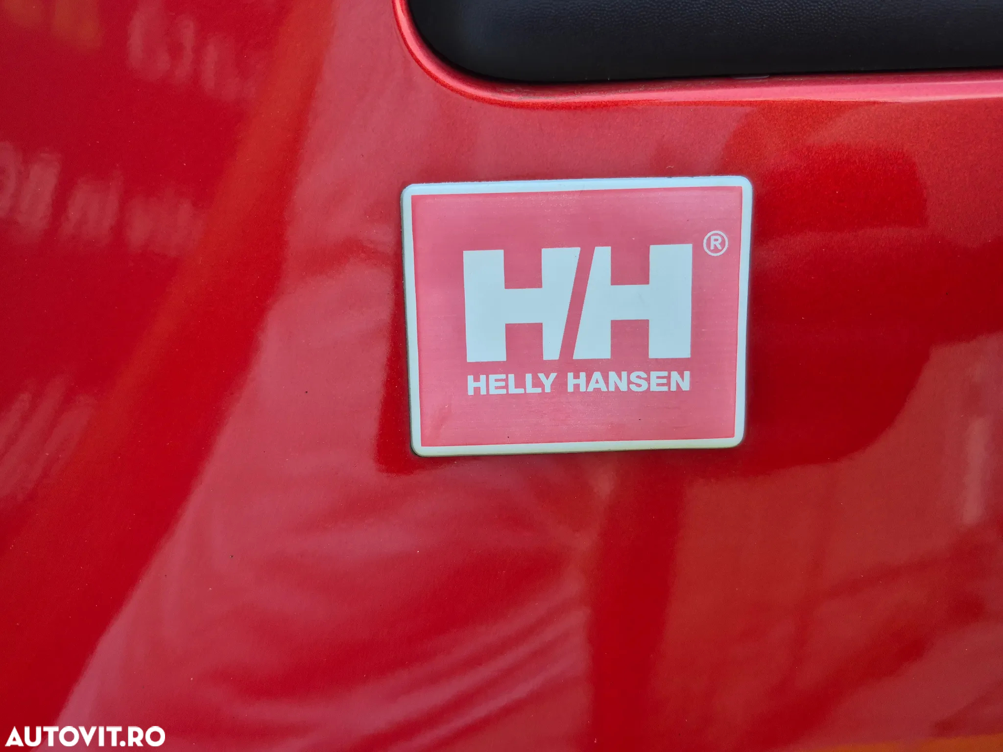 Renault Captur TCe 120 EDC Helly Hansen - 9