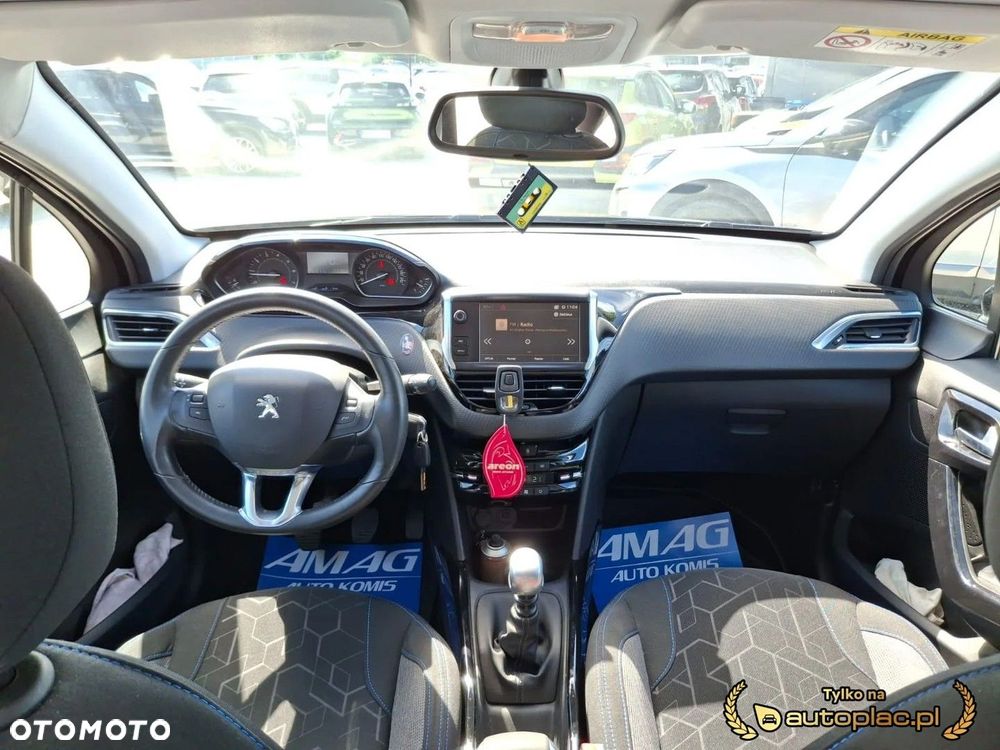 Peugeot 2008 - 23