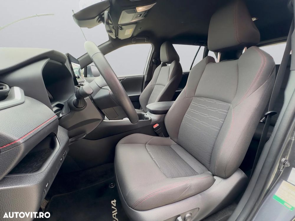 TOYOTA RAV4 2024 — imagine 12