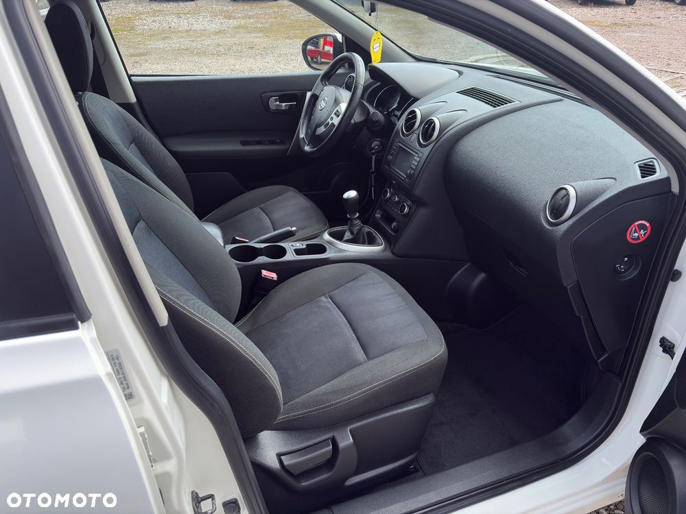 Nissan Qashqai+2 2.0 Acenta - 9