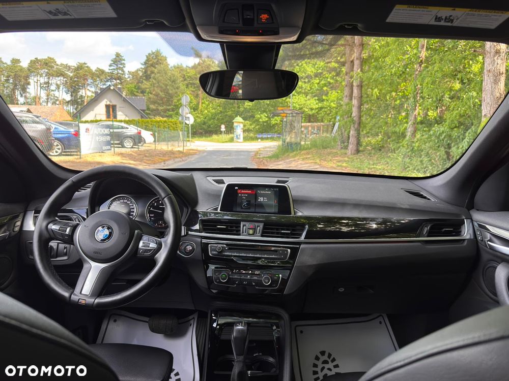 BMW X1 xDrive25i GPF xLine sport - 9