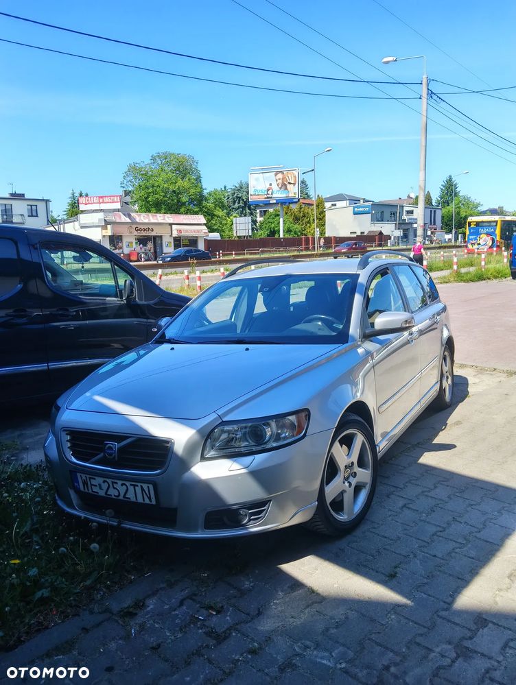 Volvo V50 DPF D4 Momentum - 1