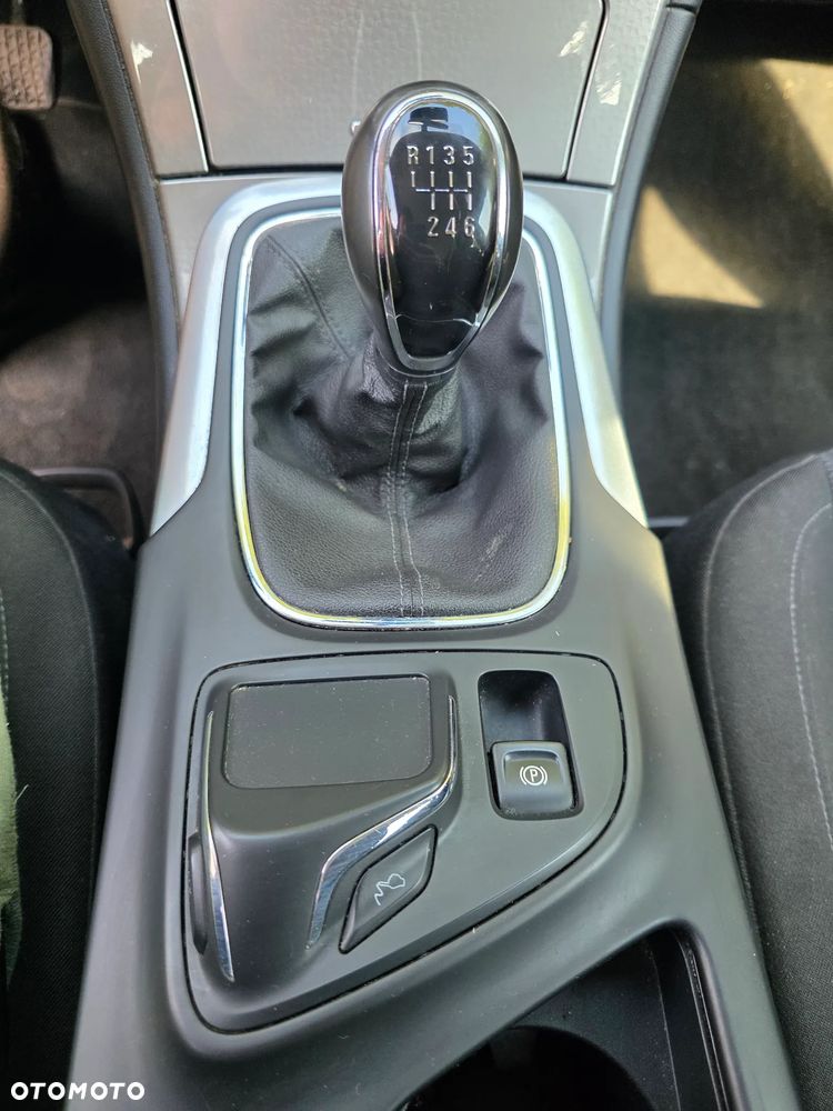 Opel Insignia 2.0 CDTI EcoFLEX S&S - 19