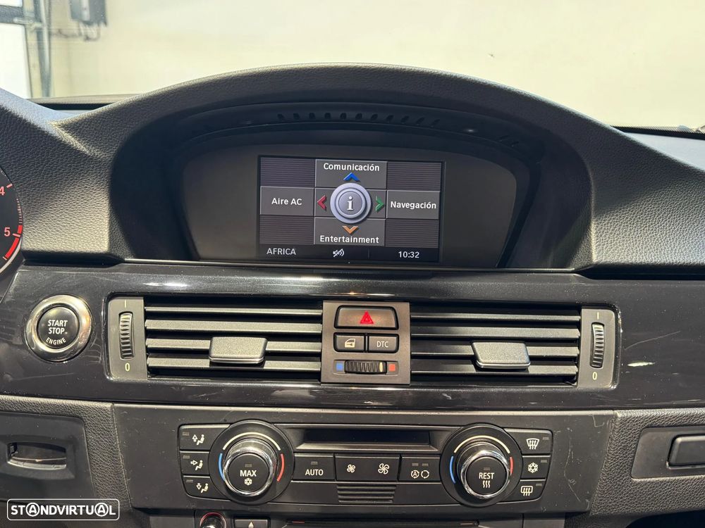 BMW 320 d Cabrio Auto - 12