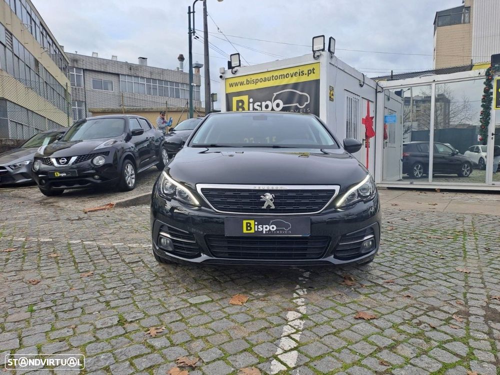 Peugeot 308 1.2 PureTech Style J17 - 2