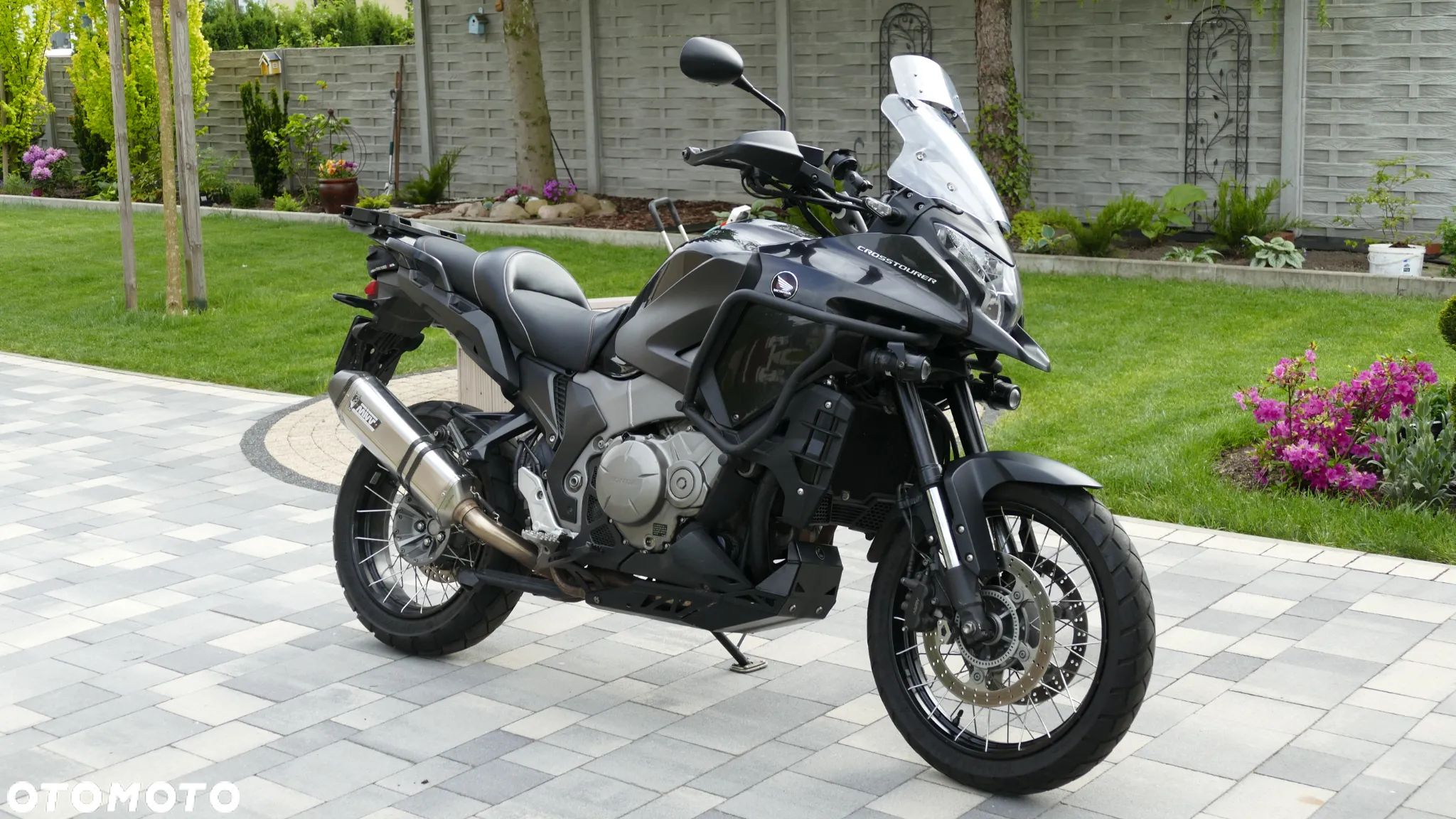 Honda VFR - 1