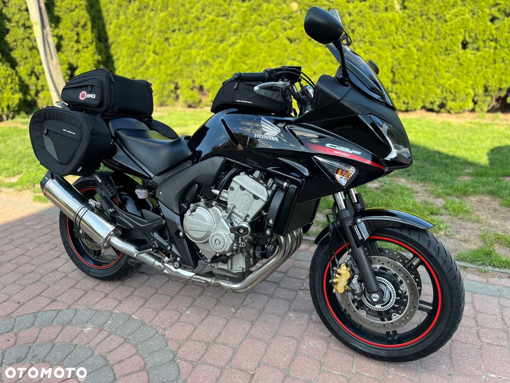 Honda CBF - 4