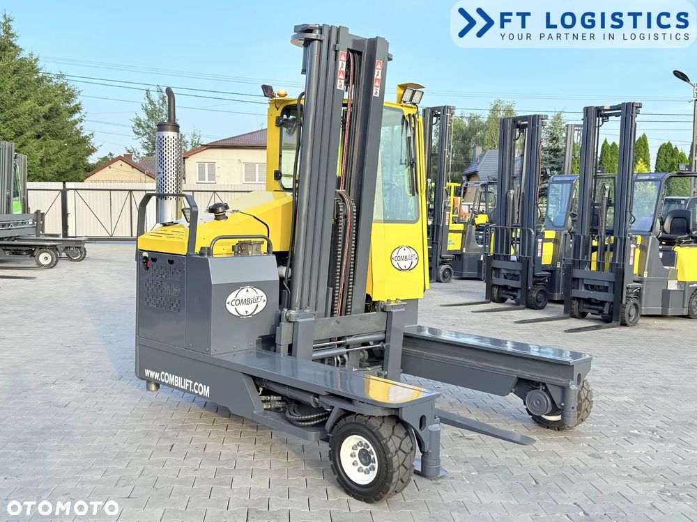 Combilift WÓZEK CZTEROKIERUNKOWY - WIELOKIERUNKOWY | COMBILIFT C4000 | DIESEL | TRIPLEX 6000 MM | POZYCJONER WIDEŁ | WOLNY SKOK | NOWE OPONY | OGRZEWANIE | PO SERWISIE | STAN IDEALNY - 4