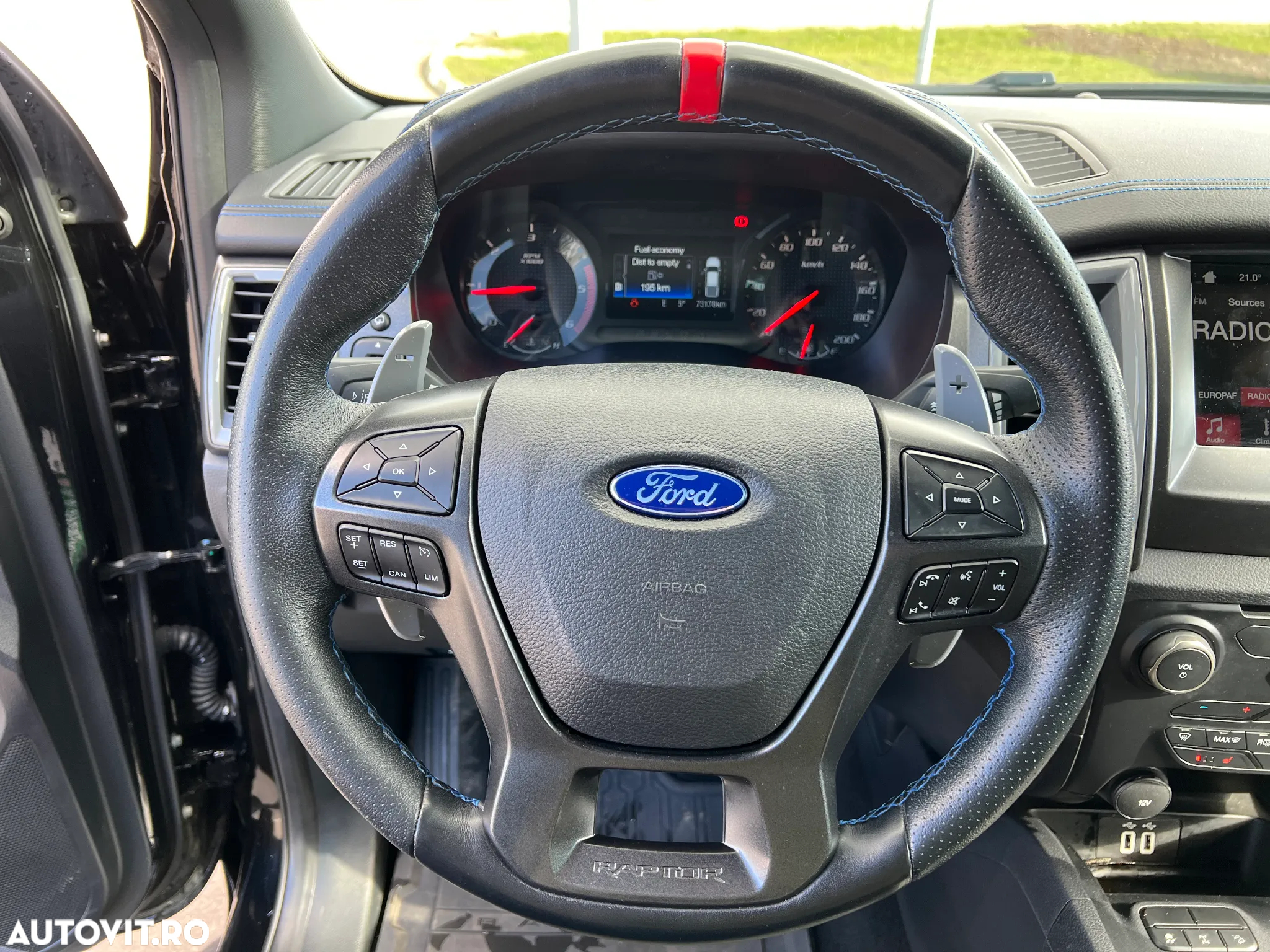 Ford Raptor - 13