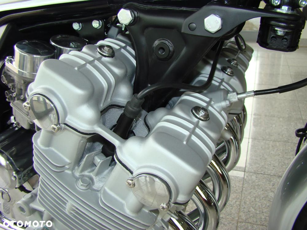 Honda CBX - 31