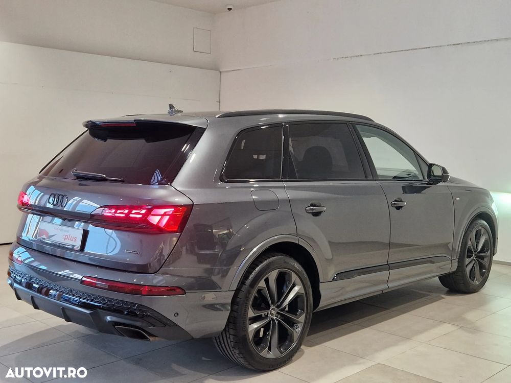 Audi Q7 3.0 55 TFSI quattro Tiptronic S Line - 7