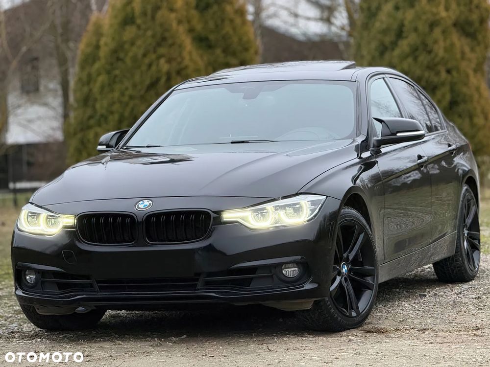 BMW Seria 3 330i xDrive Advantage - 3