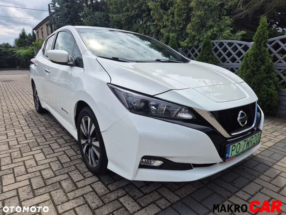 Nissan Leaf - 4