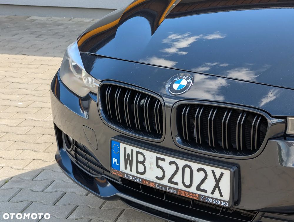 BMW Seria 3 318d Edition Luxury Line Purity - 9