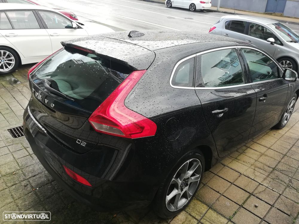 Volvo V40 D2 Ocean Race - 6