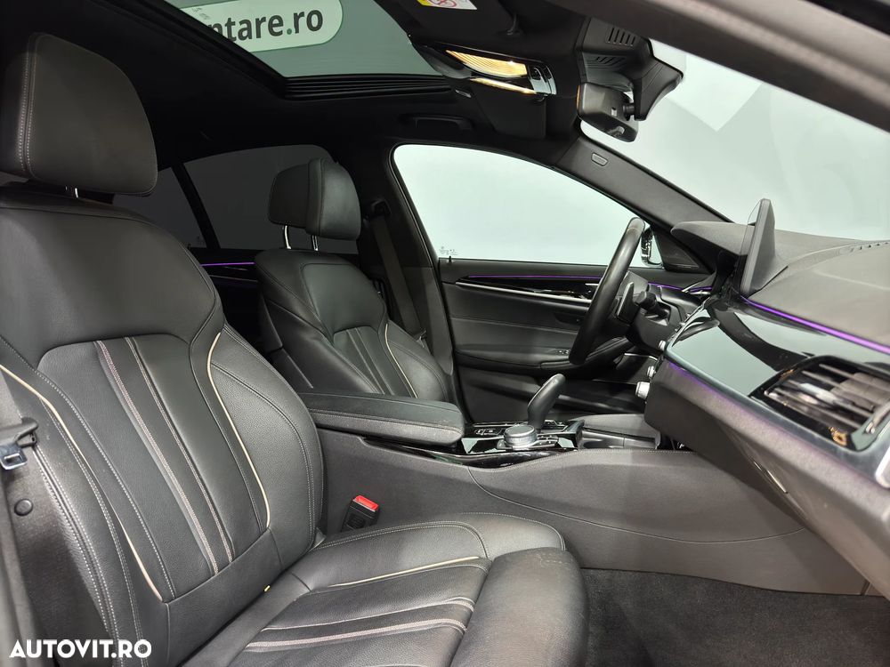 BMW M5 M550i xDrive AT - 15