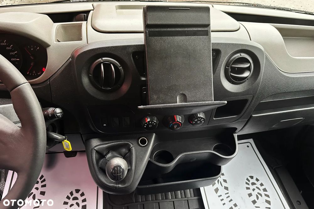 Renault Master III, Nissan NV400 - 25