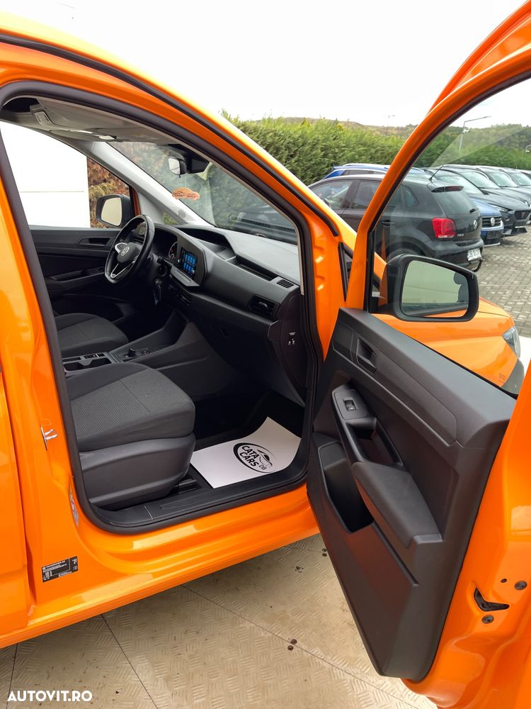 Volkswagen Caddy Maxi 2.0 TDI 90 kW DSG Life - 24