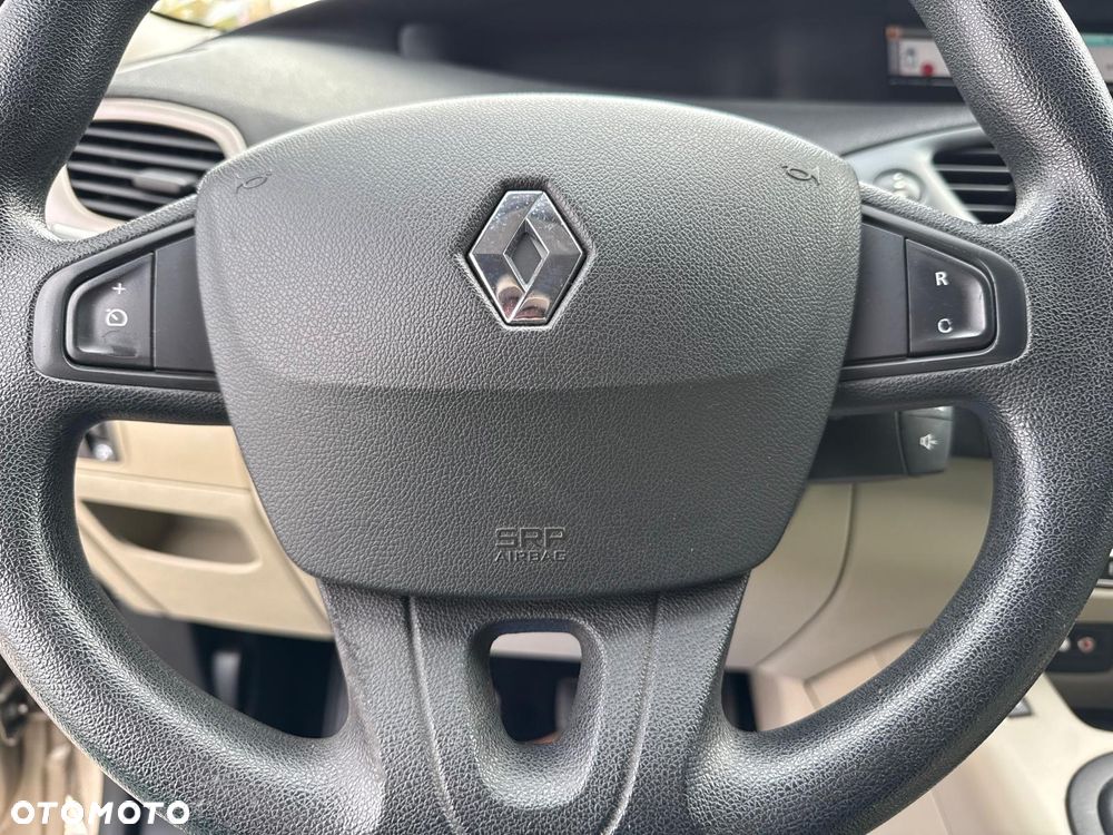 Renault Scenic 1.9 dCi Expression - 19