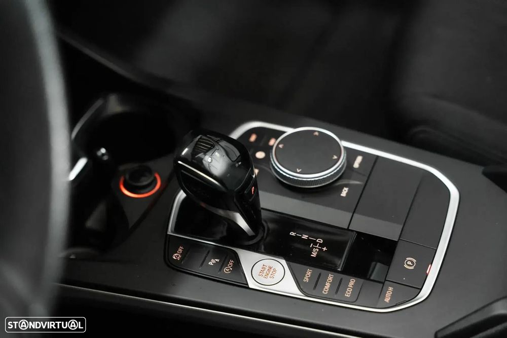 BMW 116 Standard - 14