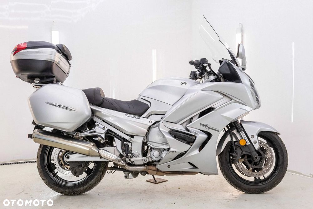 Yamaha FJR - 5