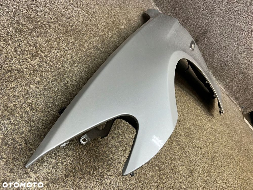 Blotnik lewy przod przedni kierunkowskaz BMW F11 F10 354 srebrny LADNY - 3