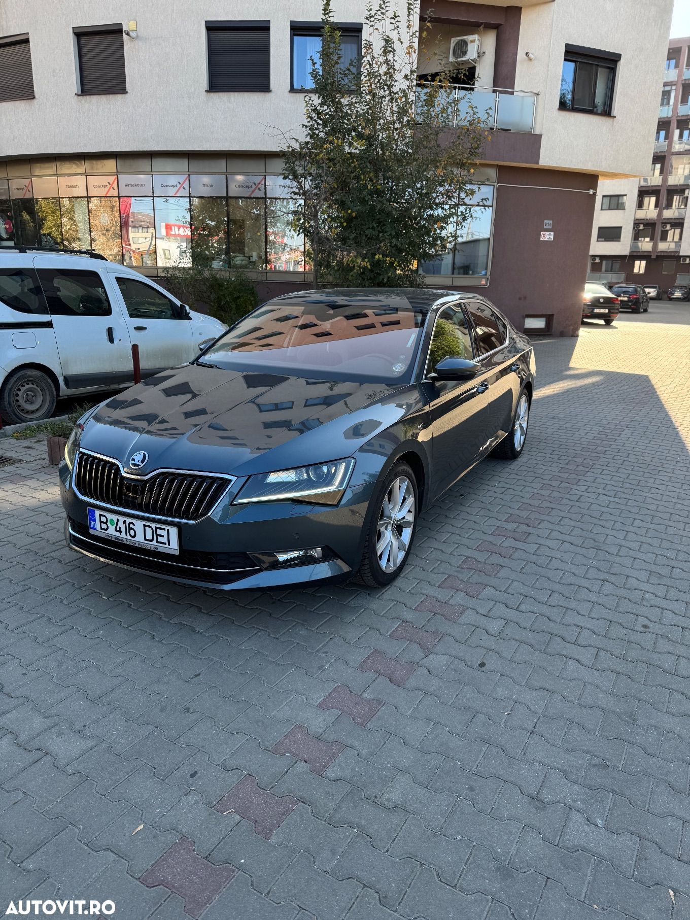 Skoda Superb - 1