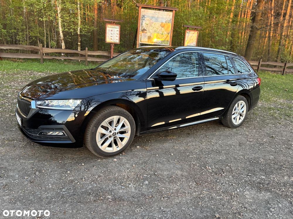 Skoda Octavia 2.0 TDI DSG Sportline - 6