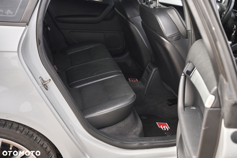 Audi A3 Sportback 1.4 TFSI S line Sportpaket - 27