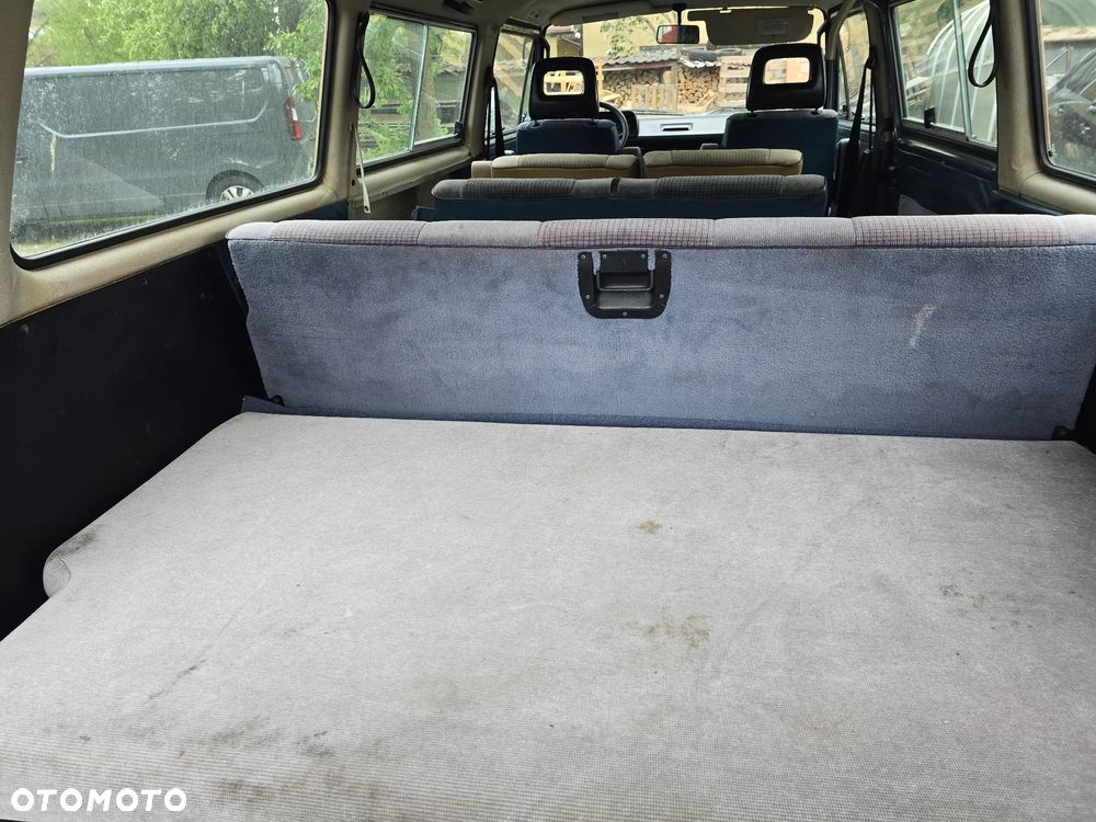 Volkswagen Transporter - 9