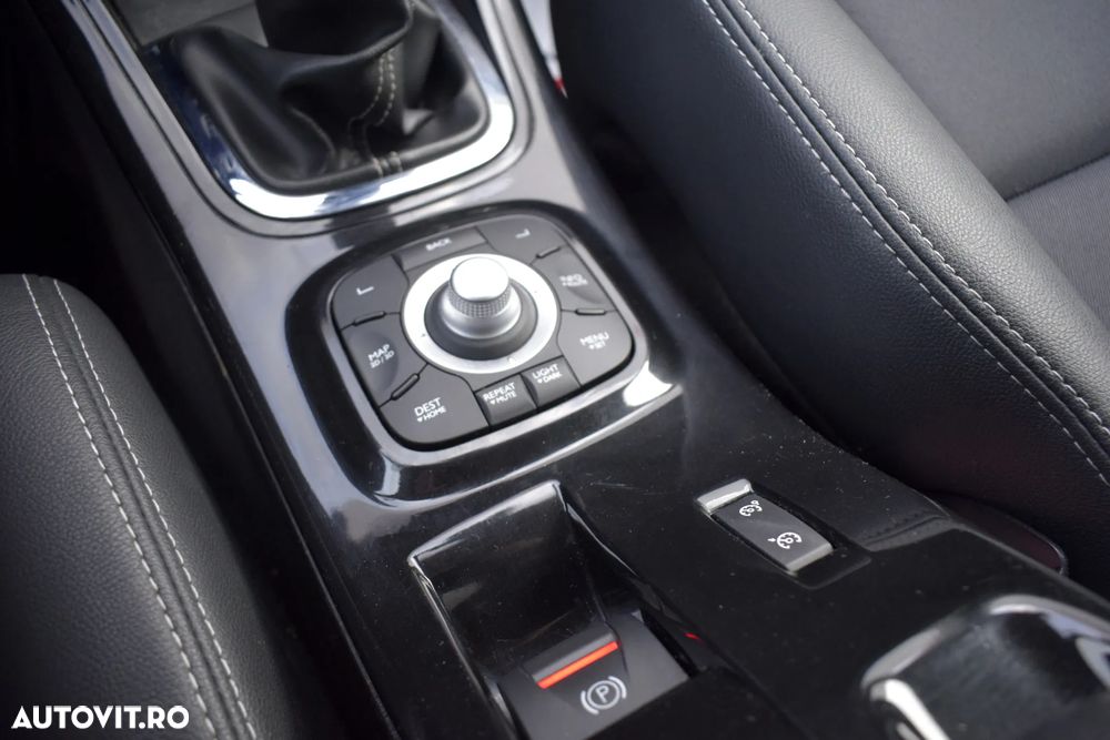 Renault Megane Grandtour ENERGY dCi 110 Start & Stopp Bose Edition - 17