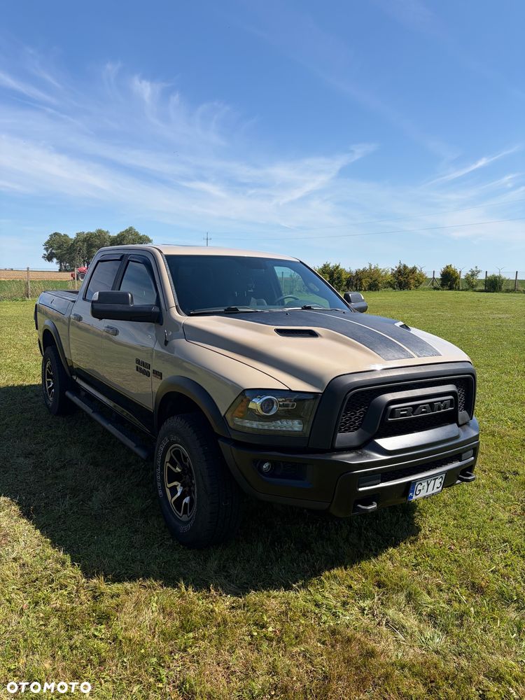Dodge RAM 5.7 4x4 - 3